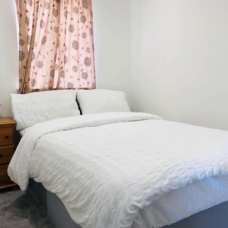 Diamond Accommodation Лондон Экстерьер фото