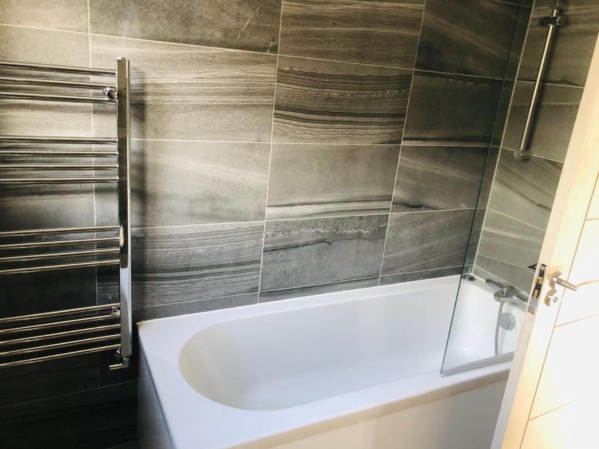 Diamond Accommodation Лондон Экстерьер фото